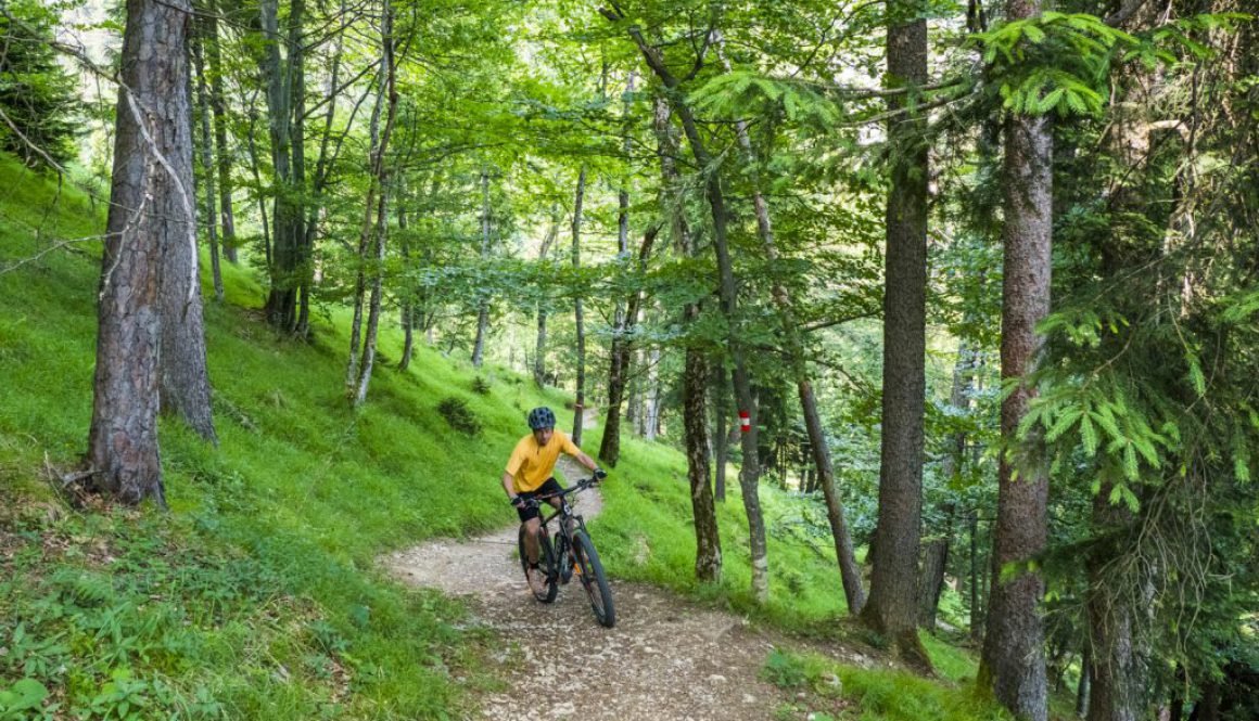 Adrian Rohnfelder auf Scott e-Bike