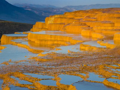Badab-e Surt