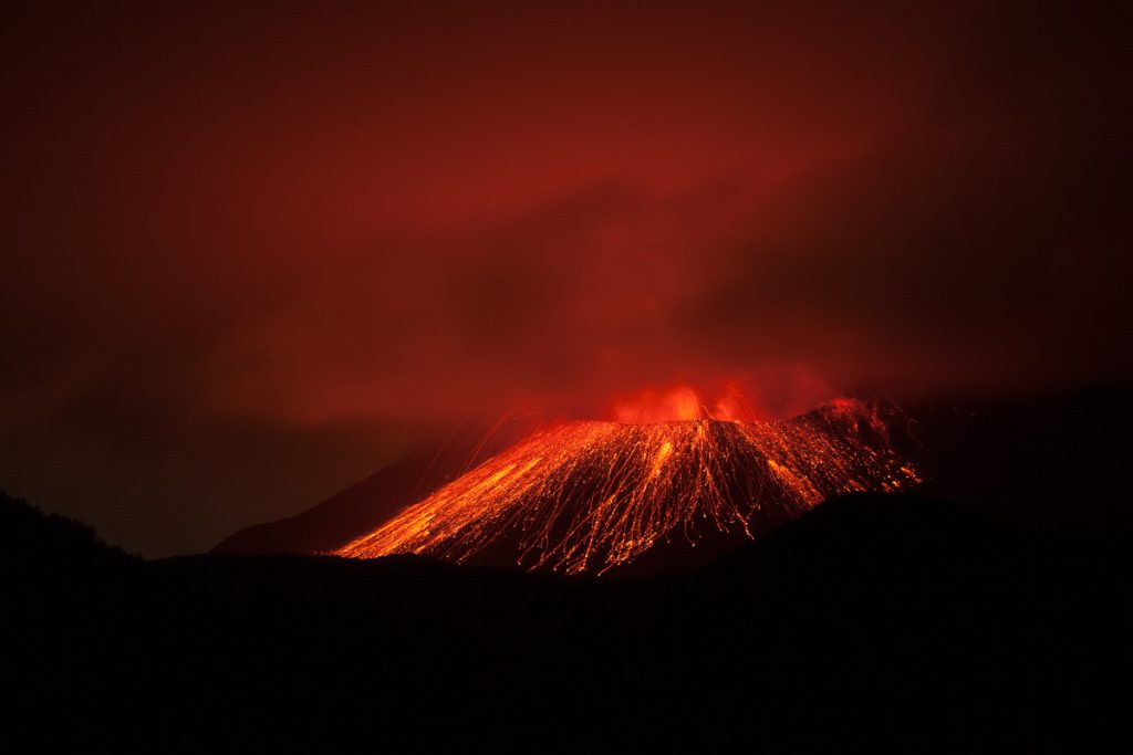 Sakurajima Vulkan – Licht und Wetter Sakurajima Vulkan – Licht und Wetter