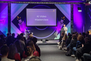 Ausverkaufte KI-Video Masterclass auf der OMR Ausverkaufte KI-Video Masterclass auf der OMR