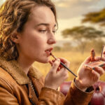 FLORA-Lipstick Application Scene-ab736944